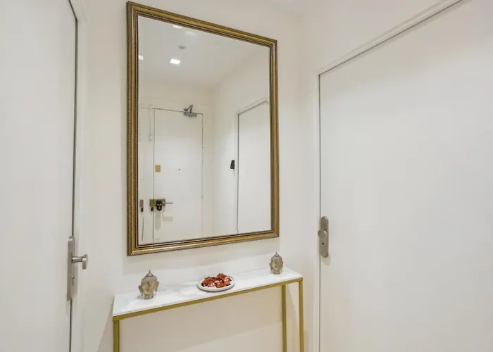 270 Haute - Superb In Paris. アパート