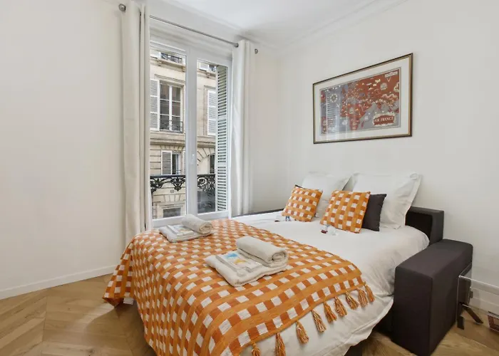 270 Haute - Superb In Paris. * パリ